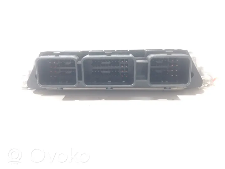 Toyota Avensis T250 Komputer / Sterownik ECU silnika 9656974680