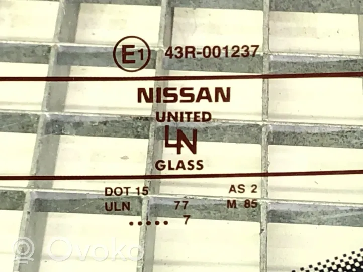 Nissan Pathfinder R51 Aizmugurējais stikls 