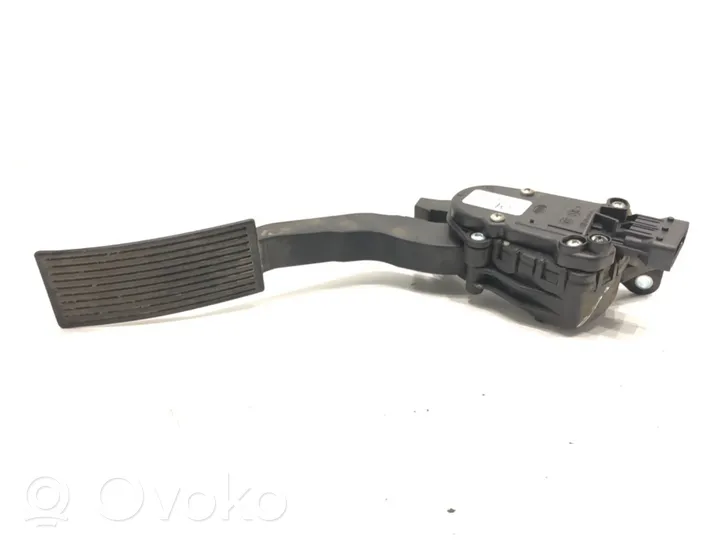 Nissan Pathfinder R51 Pedal del acelerador 18002EA000