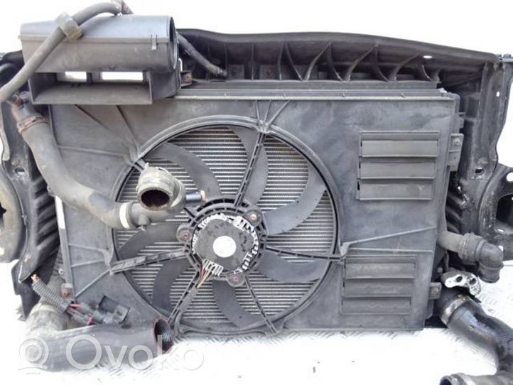 Volkswagen Golf VI Set del radiatore 