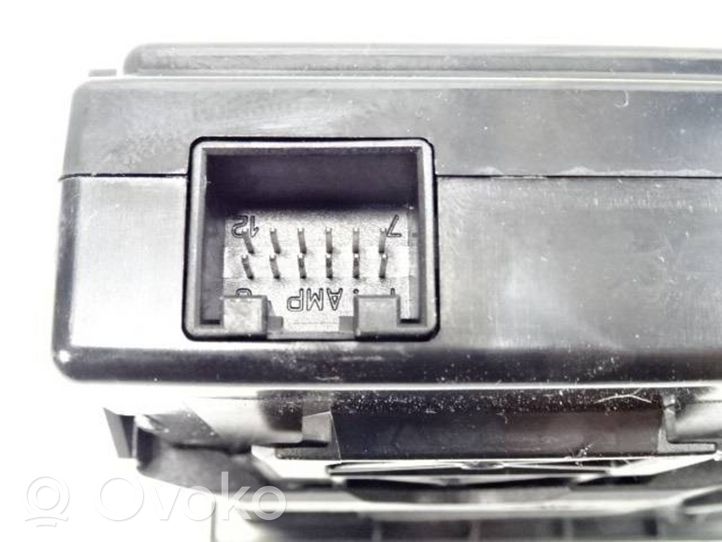 Volkswagen Golf VI Centralina USB 5N0035342B