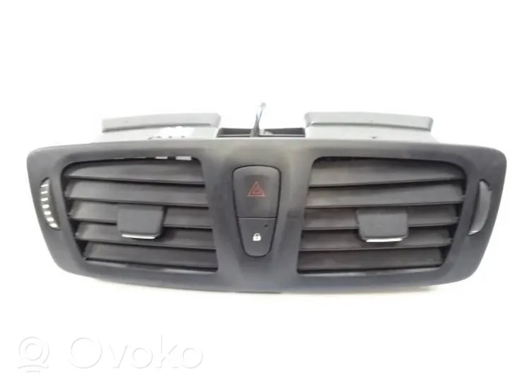 Renault Megane III Rear air vent grill 