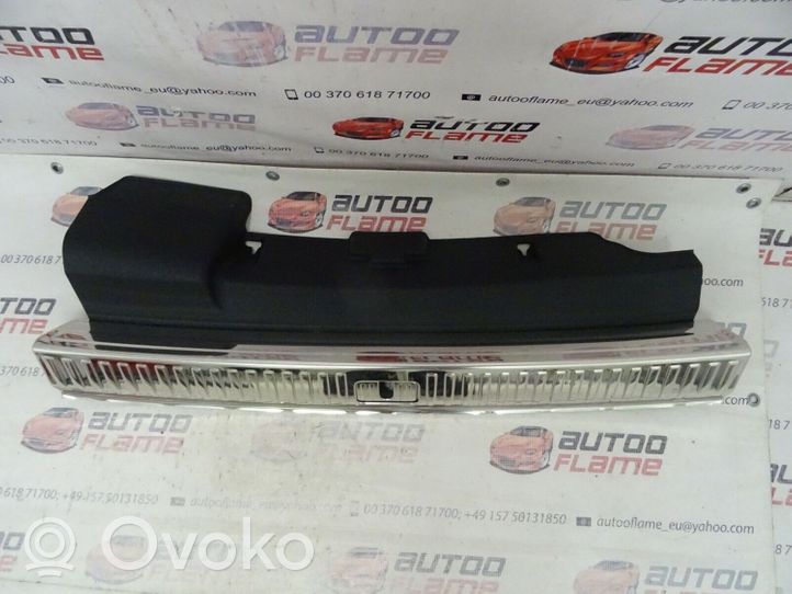 Audi Q8 Rivestimento di protezione sottoporta del bagagliaio/baule 4M8864483A