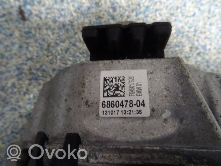 BMW 5 G30 G31 Supporto di montaggio del motore 6860478