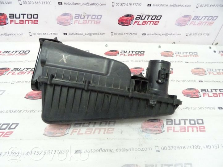 BMW X5 F15 Scatola del filtro dell’aria 8603092