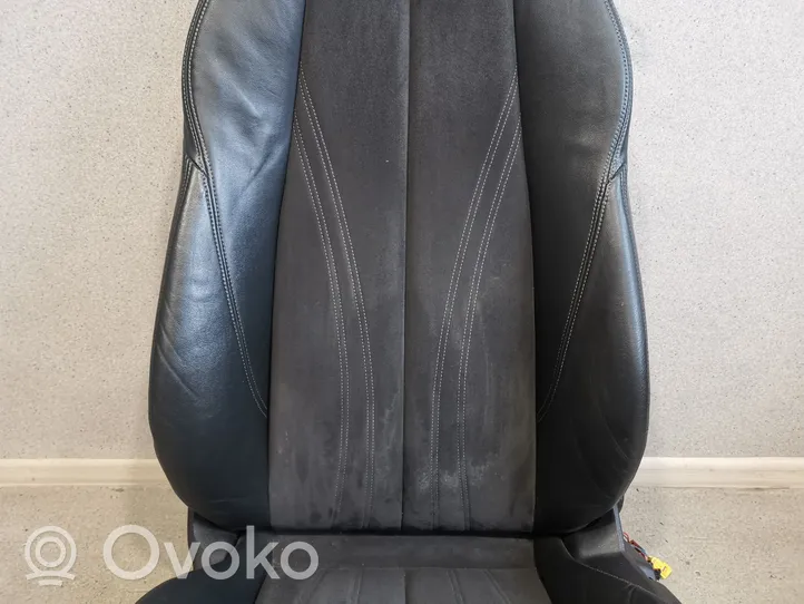 Audi TT TTS RS Mk3 8S Asiento delantero del conductor 