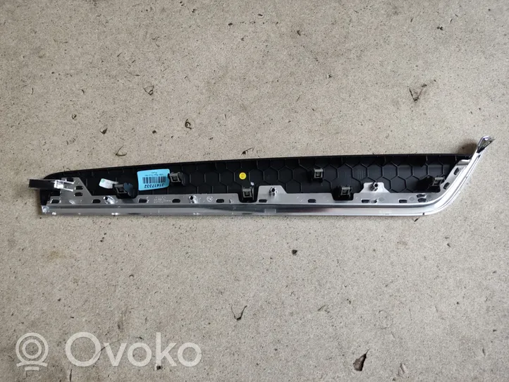 Volvo S90, V90 Takaoven verhoilu (käytetyt) 31417332