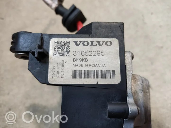 Volvo S90, V90 Virranohjauksen rele 31652295