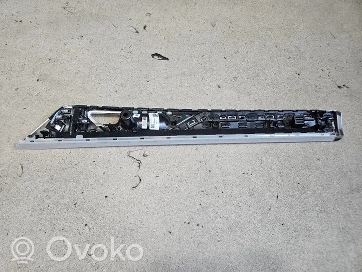 BMW 7 G11 G12 Dekoratyvinių salono apdailų komplektas 7851835