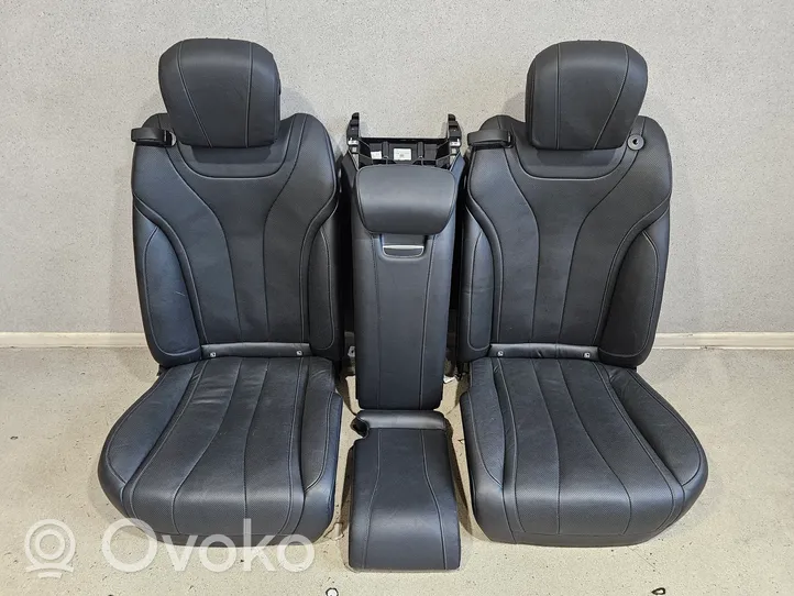 Mercedes-Benz S W222 Set interni 