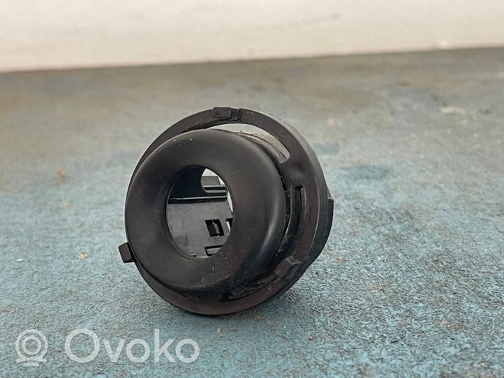 Volkswagen Tiguan Uchwyt tylnego czujnika parkowania PDC 5N0919503D