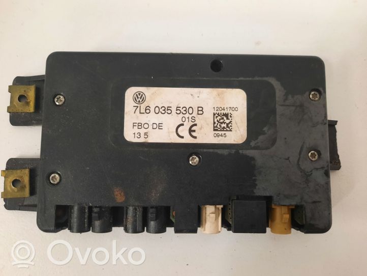 Volkswagen Touareg I Antenas pastiprinātājs 12041700