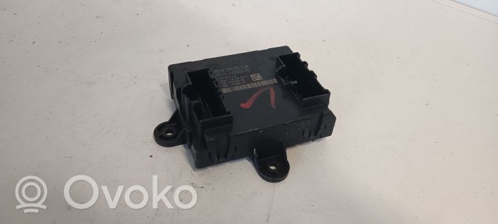 Jaguar XE Oven ohjainlaite/moduuli 10134132