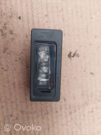 Volkswagen Sharan Lampa oświetlenia tylnej tablicy rejestracyjnej 3AF943021A