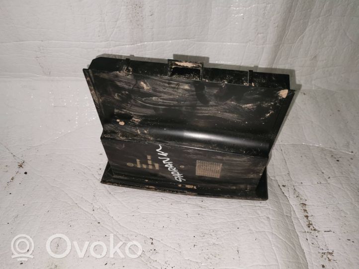 Volkswagen Sharan Glove box 5N0882602