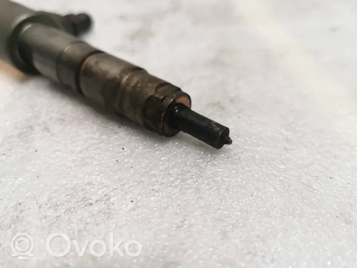 Peugeot 5008 Injecteur de carburant 0445110566