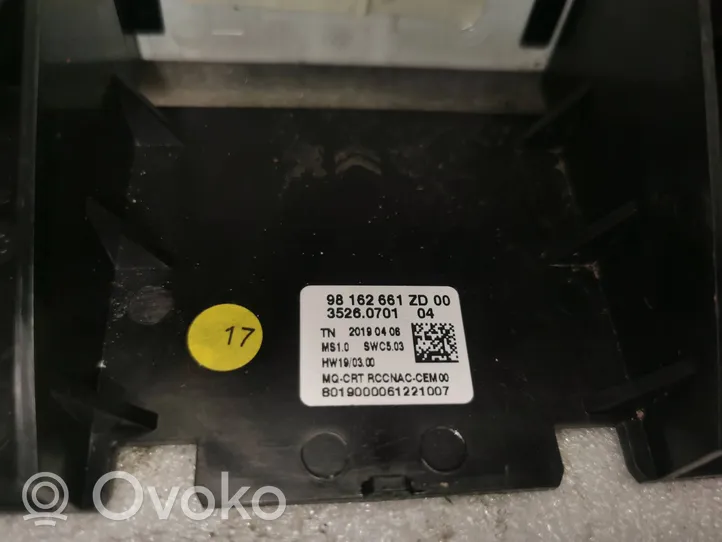 Opel Combo E Monitor / wyświetlacz / ekran 98162661ZD