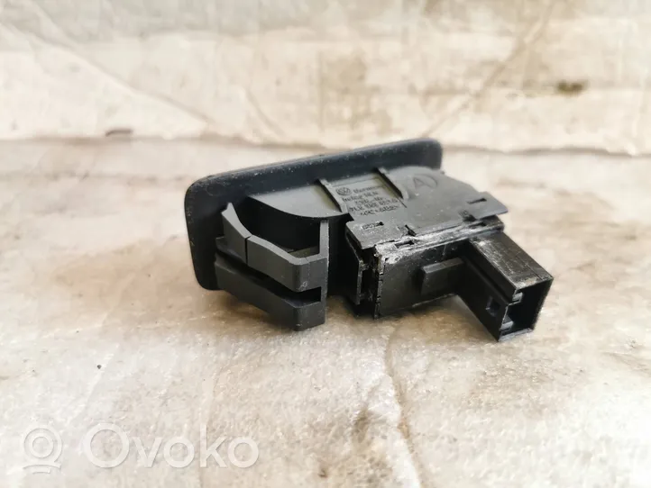 Volkswagen Touareg I Electric window control switch 7L6959851A