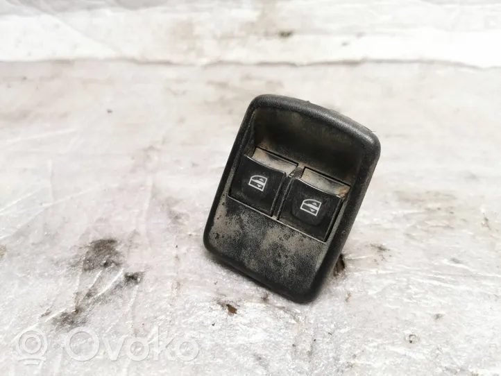 Renault Trafic III (X82) Electric window control switch 254118722R