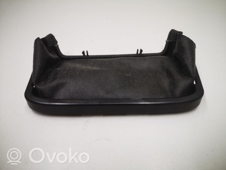 Volkswagen Multivan T5 Rivestimento del piantone del volante 7H0858349