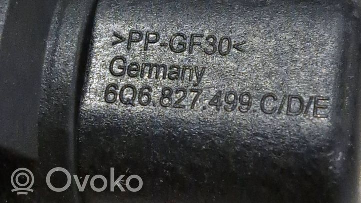 Volkswagen Golf VII Odbój klapy tylnej bagażnika 6Q6827499C