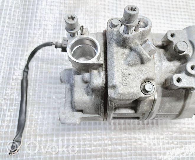 Volkswagen Jetta VI Ilmastointilaitteen kompressorin pumppu (A/C) 1K0820859S