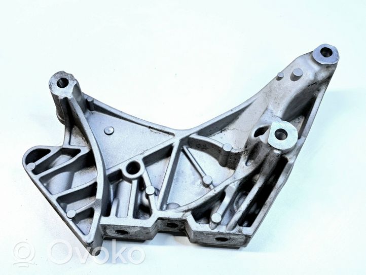 Volkswagen Jetta VI Engine mounting bracket 06K199207A