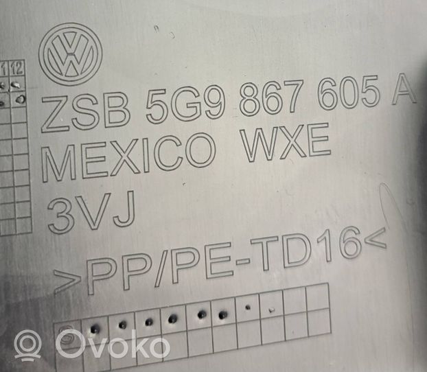 Volkswagen Golf VII Garnitures hayon 5G9867605A