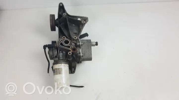 Audi A4 S4 B8 8K Support de filtre à huile 06H903143E