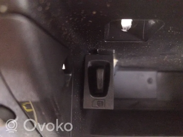 Volvo XC60 Glove box 30755651