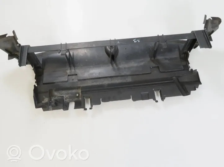 Mercedes-Benz E C207 W207 Chłodnica powietrza doładowującego / Intercooler A2075050430