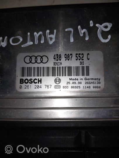 Audi A6 S6 C5 4B Moottorin ohjainlaite/moduuli 4B0907552C