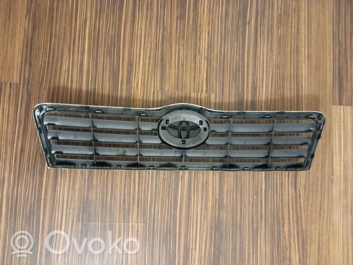 Toyota Avensis T250 Maskownica / Grill / Atrapa górna chłodnicy 5311405060