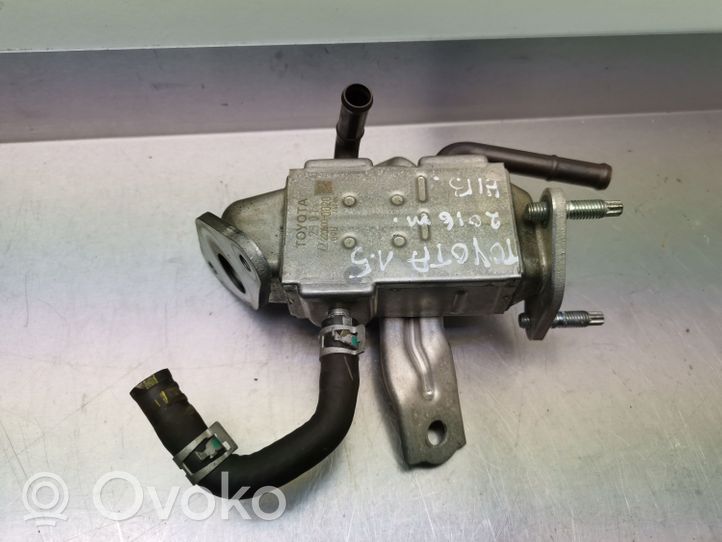 Toyota Yaris Valvola di raffreddamento EGR 2205000020