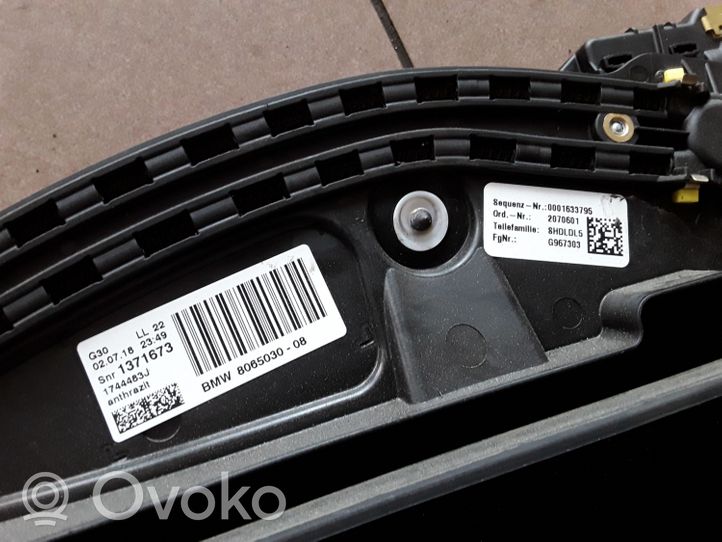 BMW M5 F90 Stoglangio komplektas 1371673