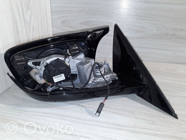 BMW M5 F90 Etuoven sähköinen sivupeili F0184102U668B