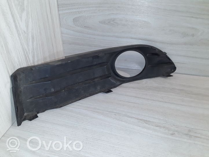 Volvo S40 Front fog light trim/grill 