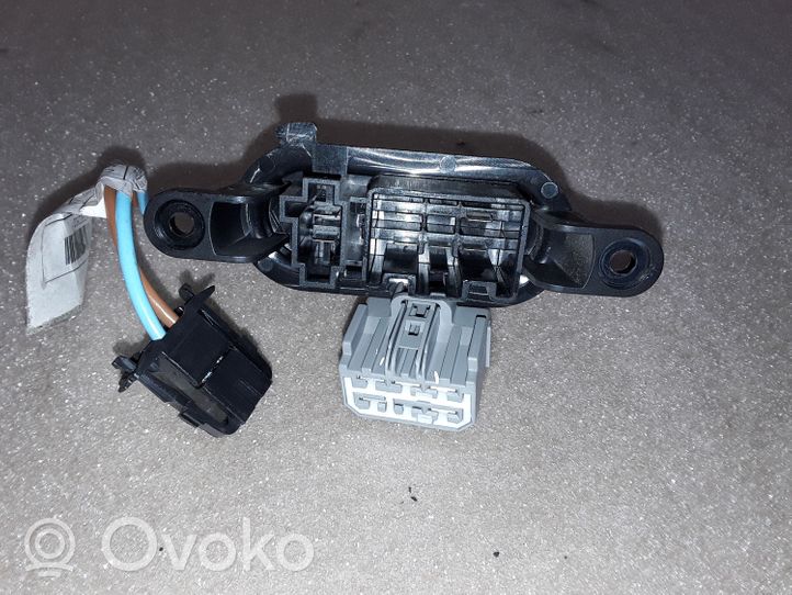 Opel Movano B Rezystor / Opornik dmuchawy nawiewu A72902800