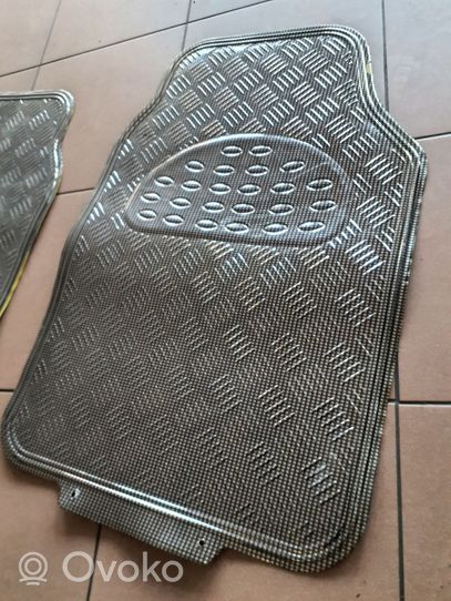 Volkswagen Golf V Car floor mat set 