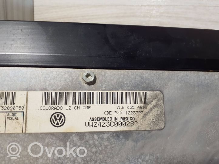 Volkswagen Touareg I Vahvistin 7L6035466