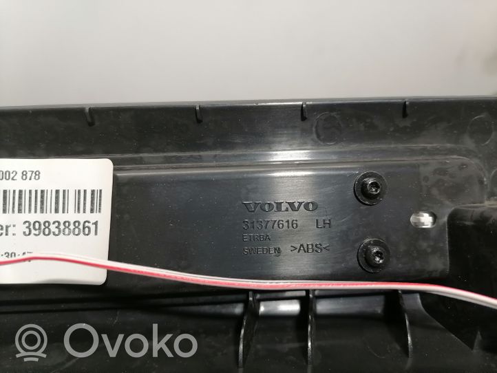 Volvo S90, V90 Etuoven kynnyksen suojalista 31377616