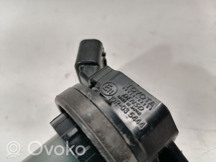 Toyota Avensis T270 Bobine d'allumage haute tension 98919902258