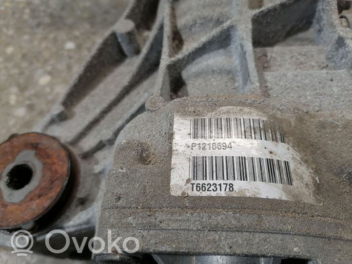 Volvo S90, V90 Takatasauspyörästö P1216694