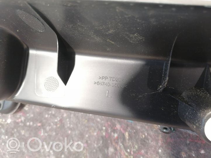 Toyota Avensis T270 Rivestimento pannello inferiore del bagagliaio/baule 6474005080
