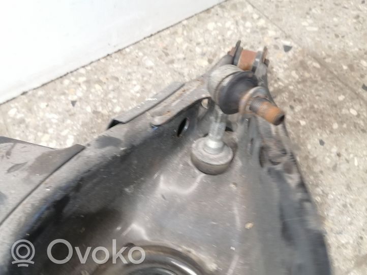 Toyota Avensis T270 Triangle bras de suspension supérieur arrière 