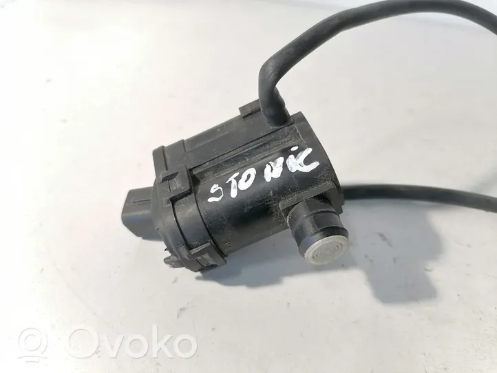 KIA Stonic Windscreen/windshield washer pump 985102J500