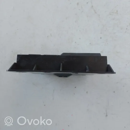 Volvo XC90 Sterownik / Moduł elektrycznej klapy tylnej / bagażnika 32214766