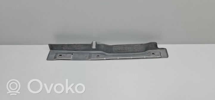 Mazda 6 Rivestimento dell’estremità del parafango GHP956916