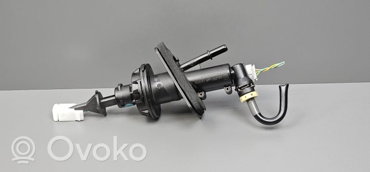 Mazda 6 Pompa della frizione KE6041400B