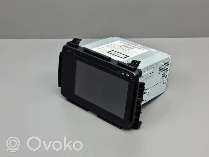 Honda HR-V Radio/CD/DVD/GPS head unit 1380002930C101